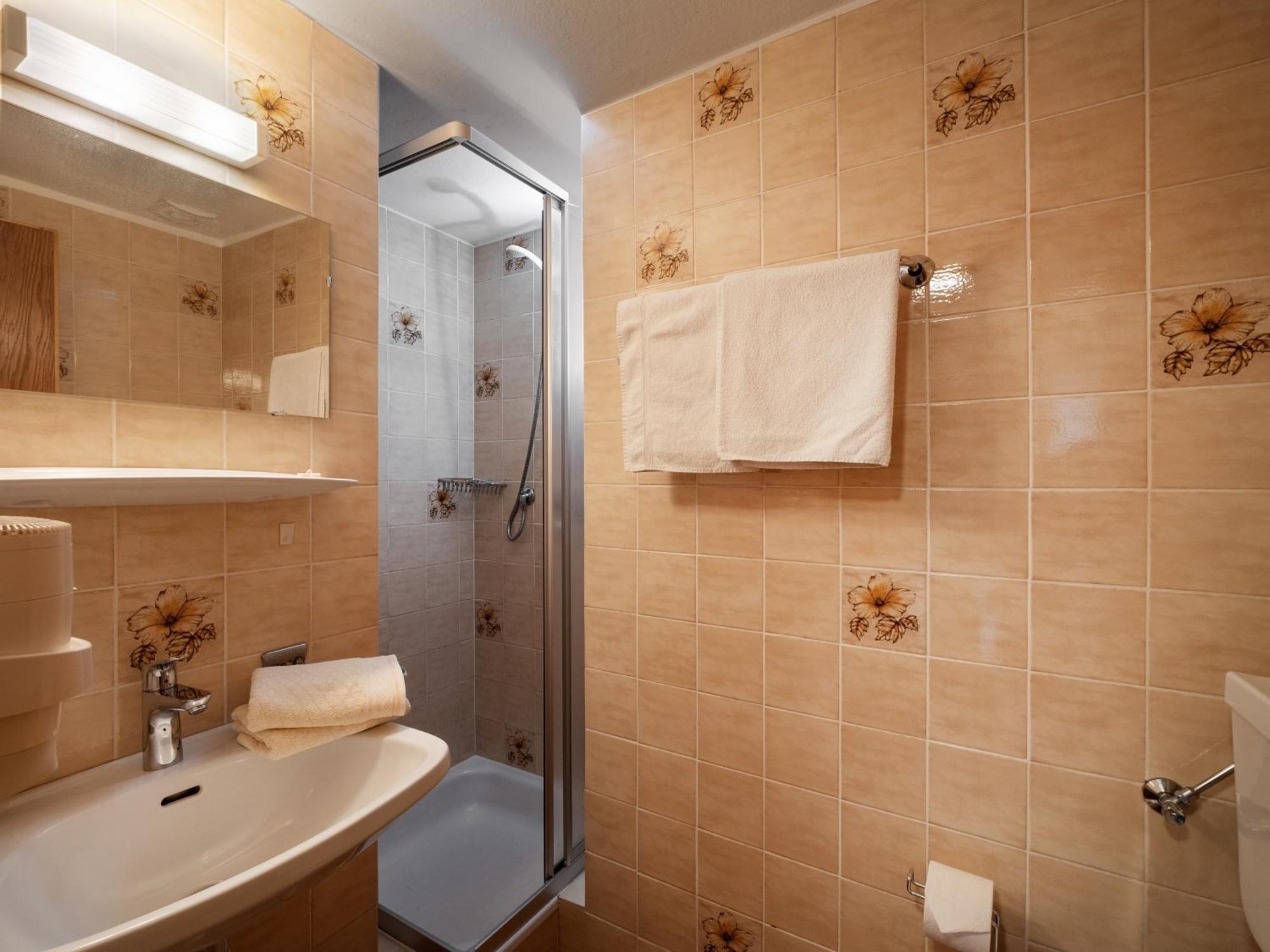 סנט יוהן אין טירול Apartment-Pension Schmiedererhof מראה חיצוני תמונה